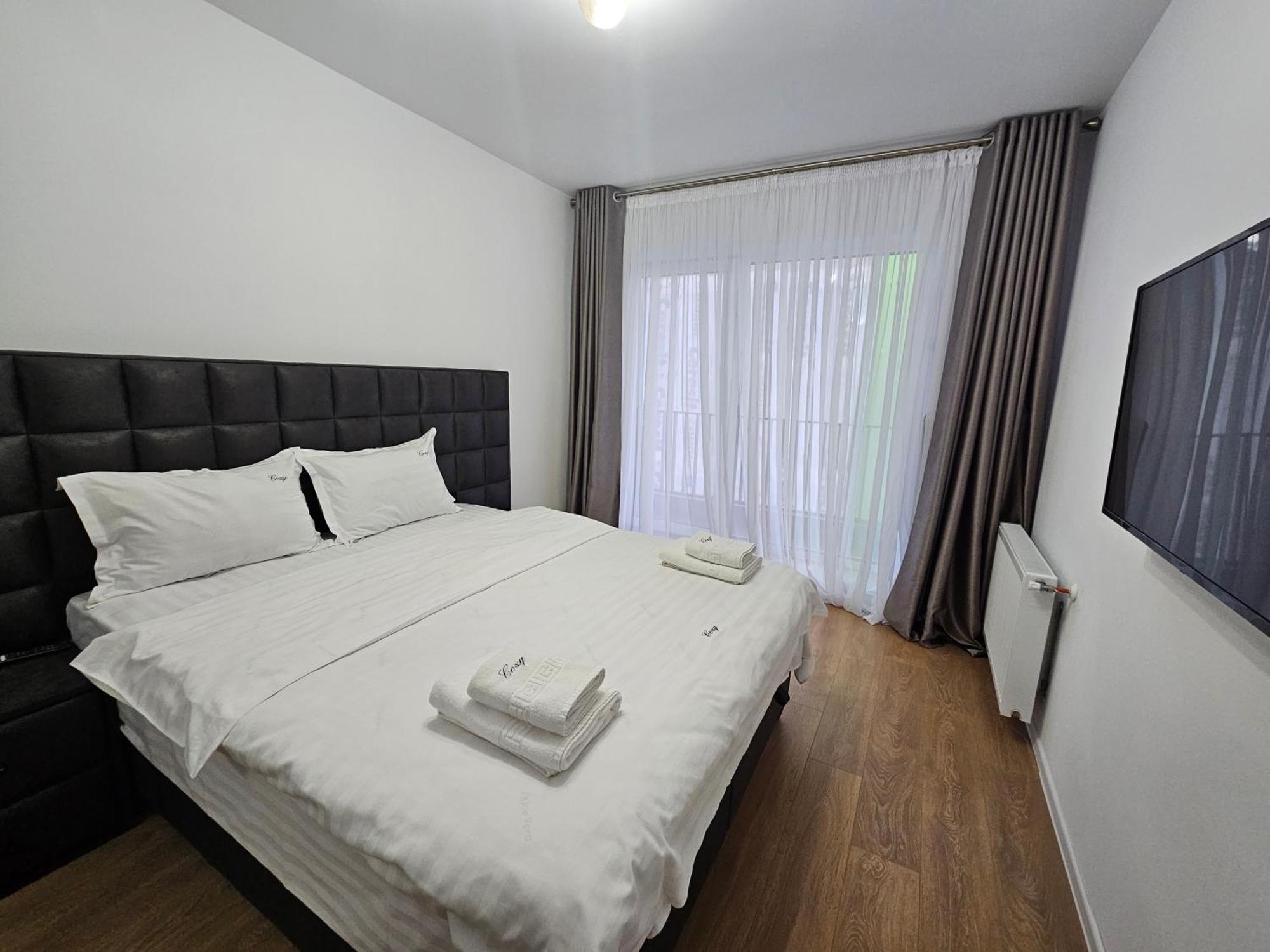Cozy Luxury Apartments - Coresi Mall #ブラショフ エクステリア 写真